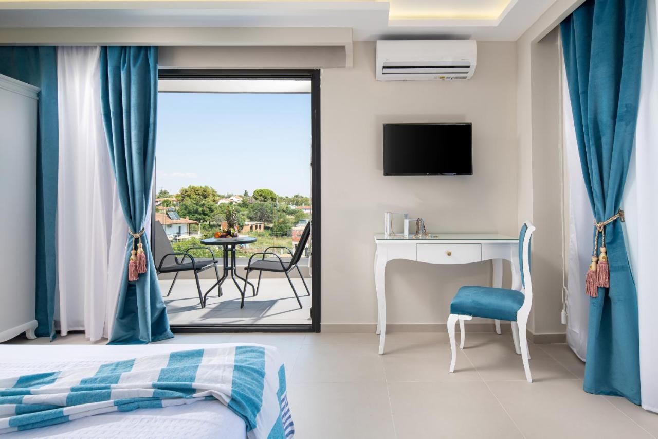 Light Blue Hotel Nea Kallikrateia Exterior photo