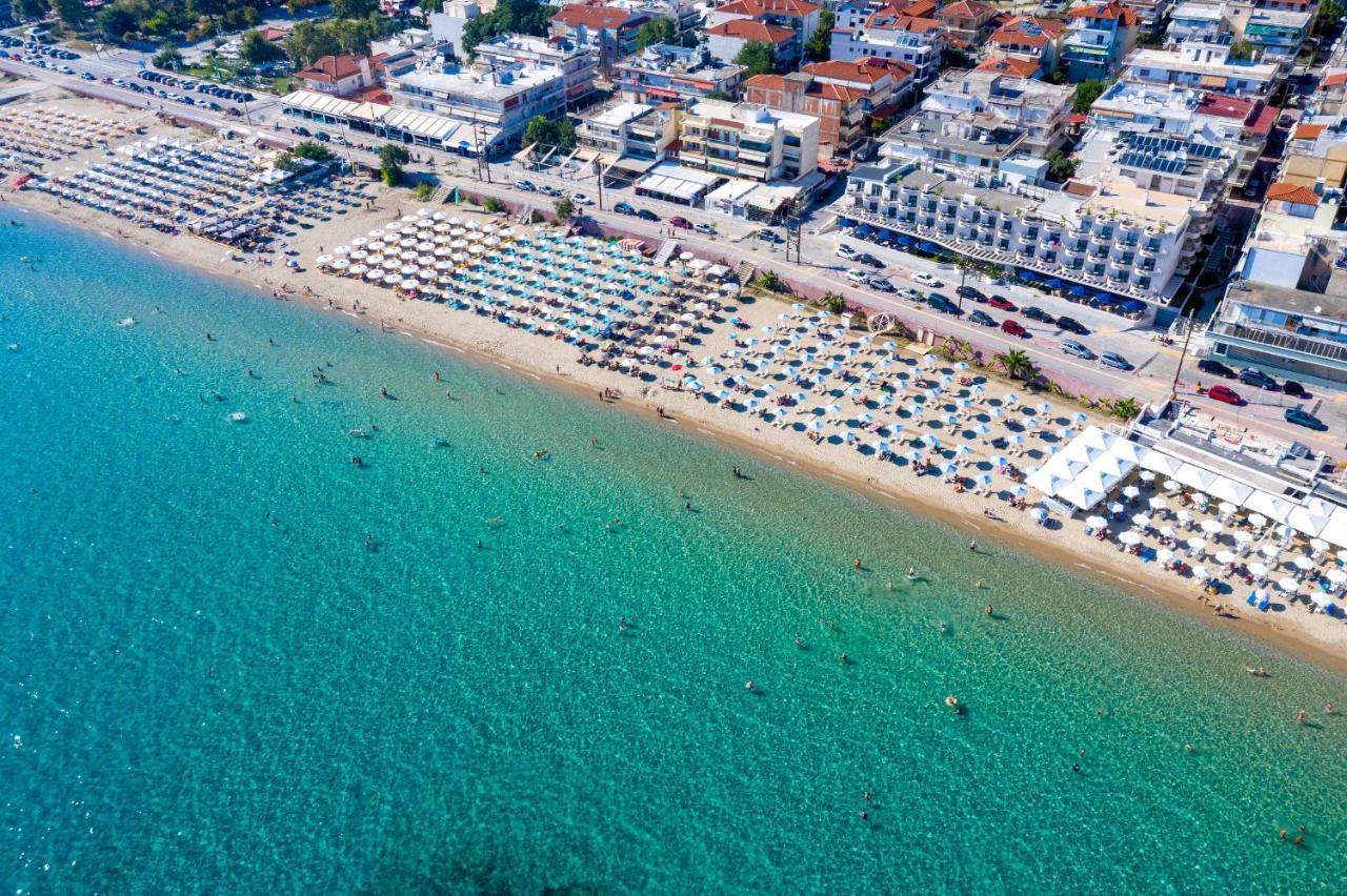 Light Blue Hotel Nea Kallikrateia Exterior photo