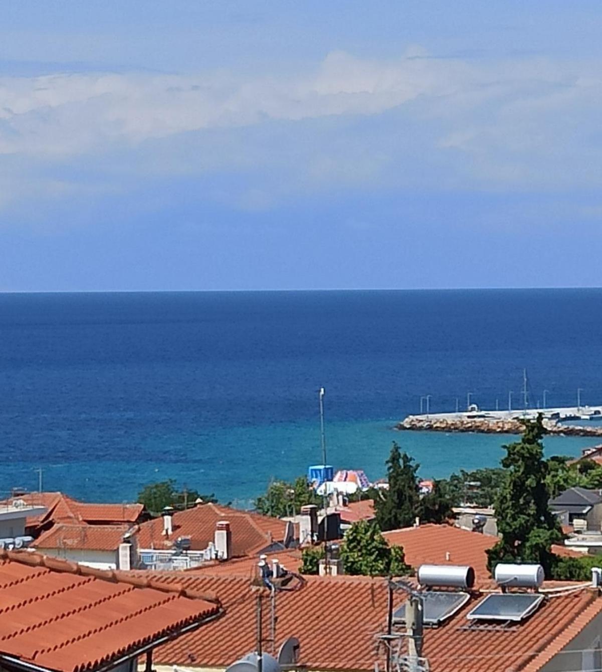 Light Blue Hotel Nea Kallikrateia Exterior photo